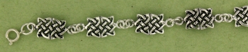 sterling silver celtic design bracelet A379-2