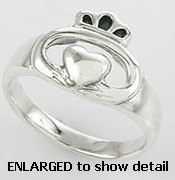 A767-81 sterling silver claddagh ring